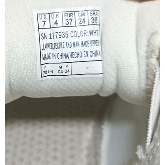 Size 7 Women’s Skechers Uno Chaos Athletic Sneakers 177935/White - Picture 7 of 7